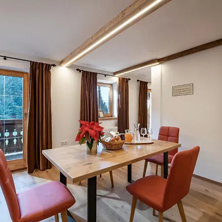 Biobauernhof Vordermuhltal Farm stay Itter