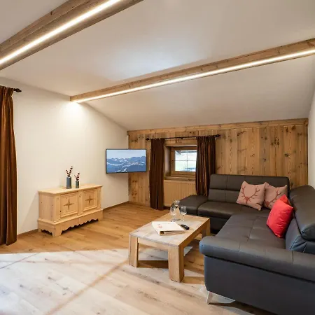 Farm stay Biobauernhof Vordermuhltal Itter